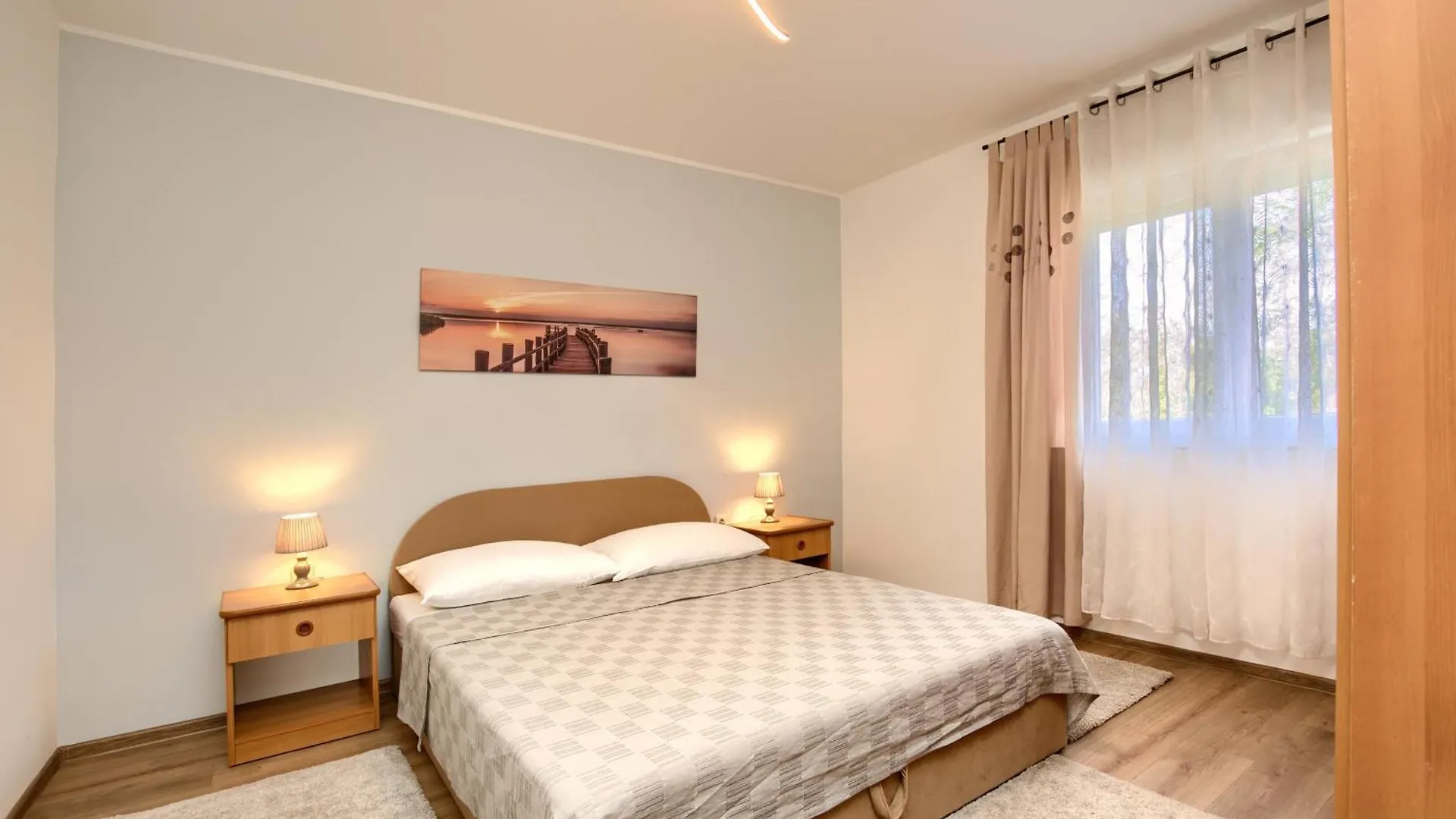 Apartments Lenny Galizana Croatia